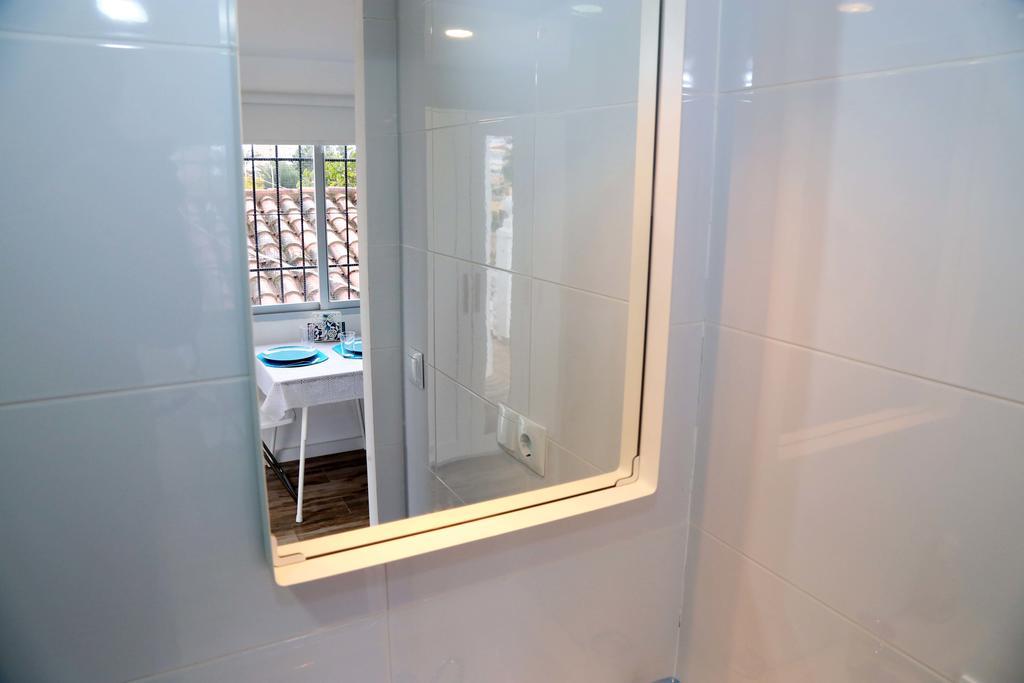 Villa Ana Apartments เบนิดอร์ม ภายนอก รูปภาพ