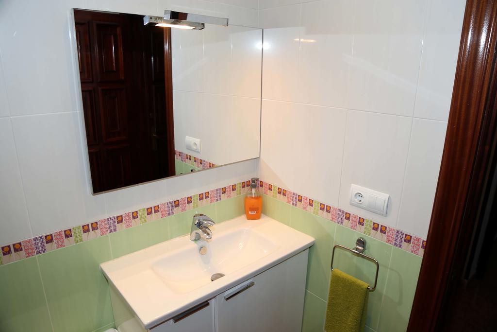Villa Ana Apartments เบนิดอร์ม ภายนอก รูปภาพ