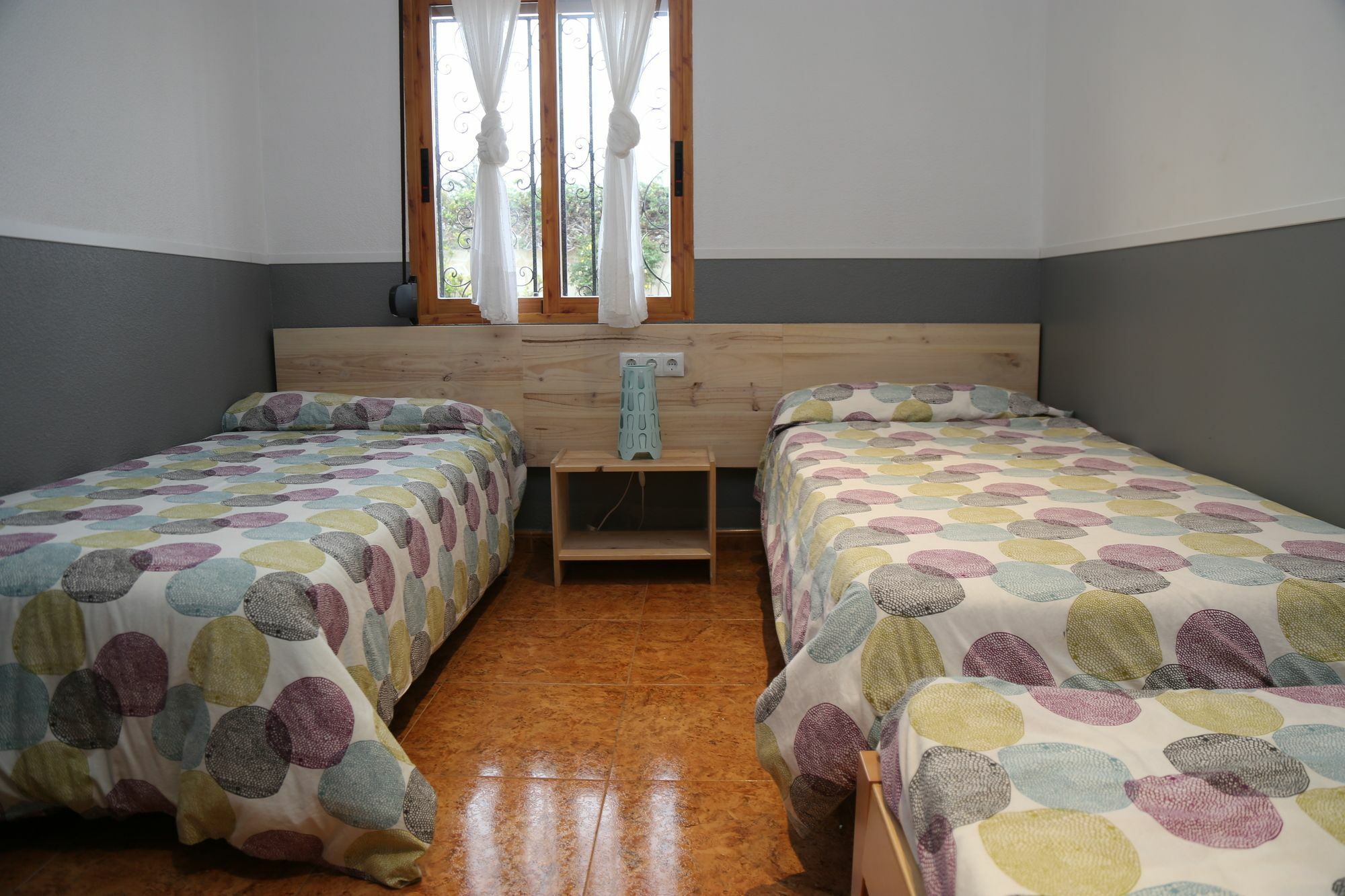 Villa Ana Apartments เบนิดอร์ม ภายนอก รูปภาพ